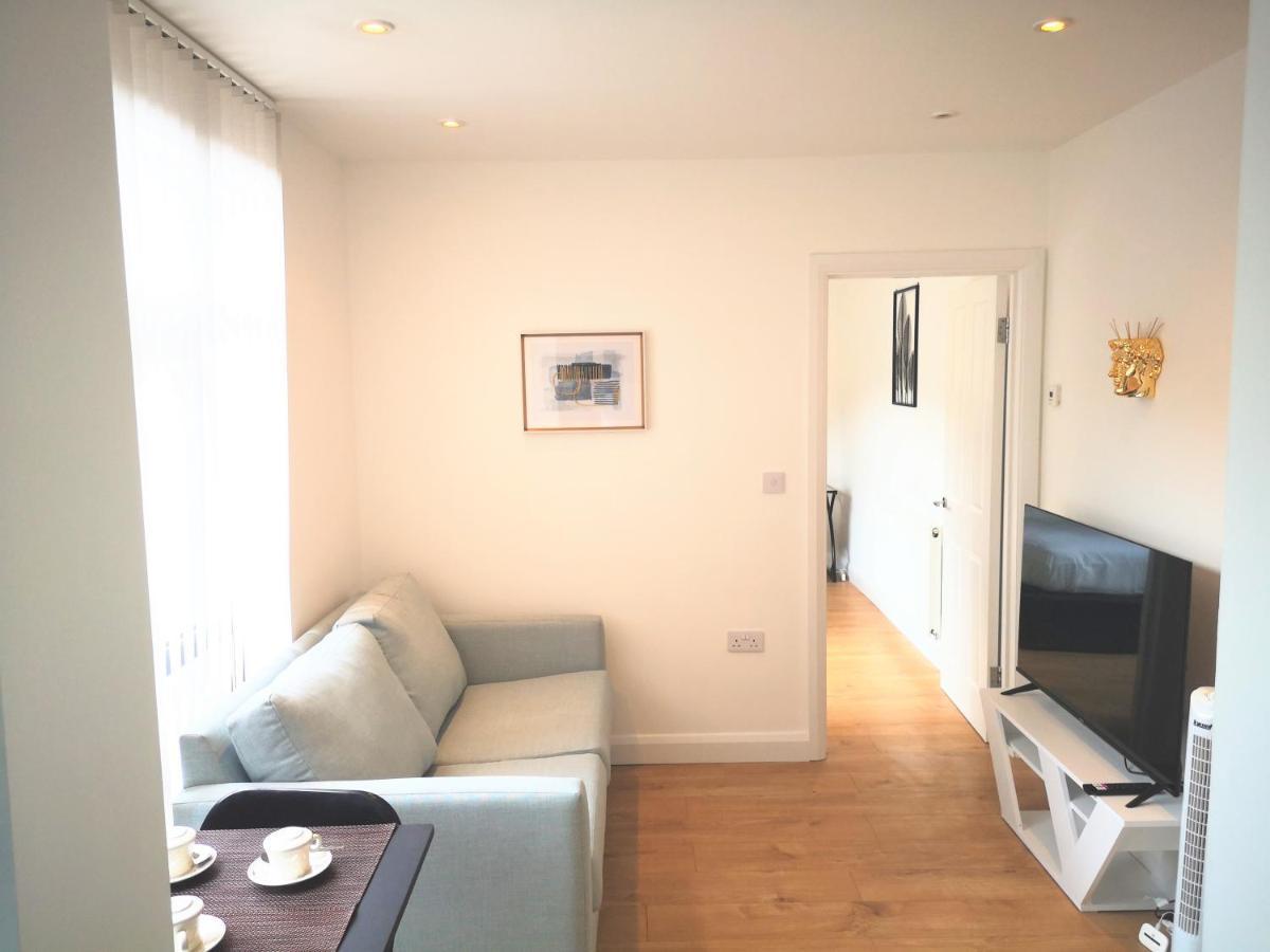 Апартаменты Clifton Court Hemel Хемел-Хемпстед Экстерьер фото
